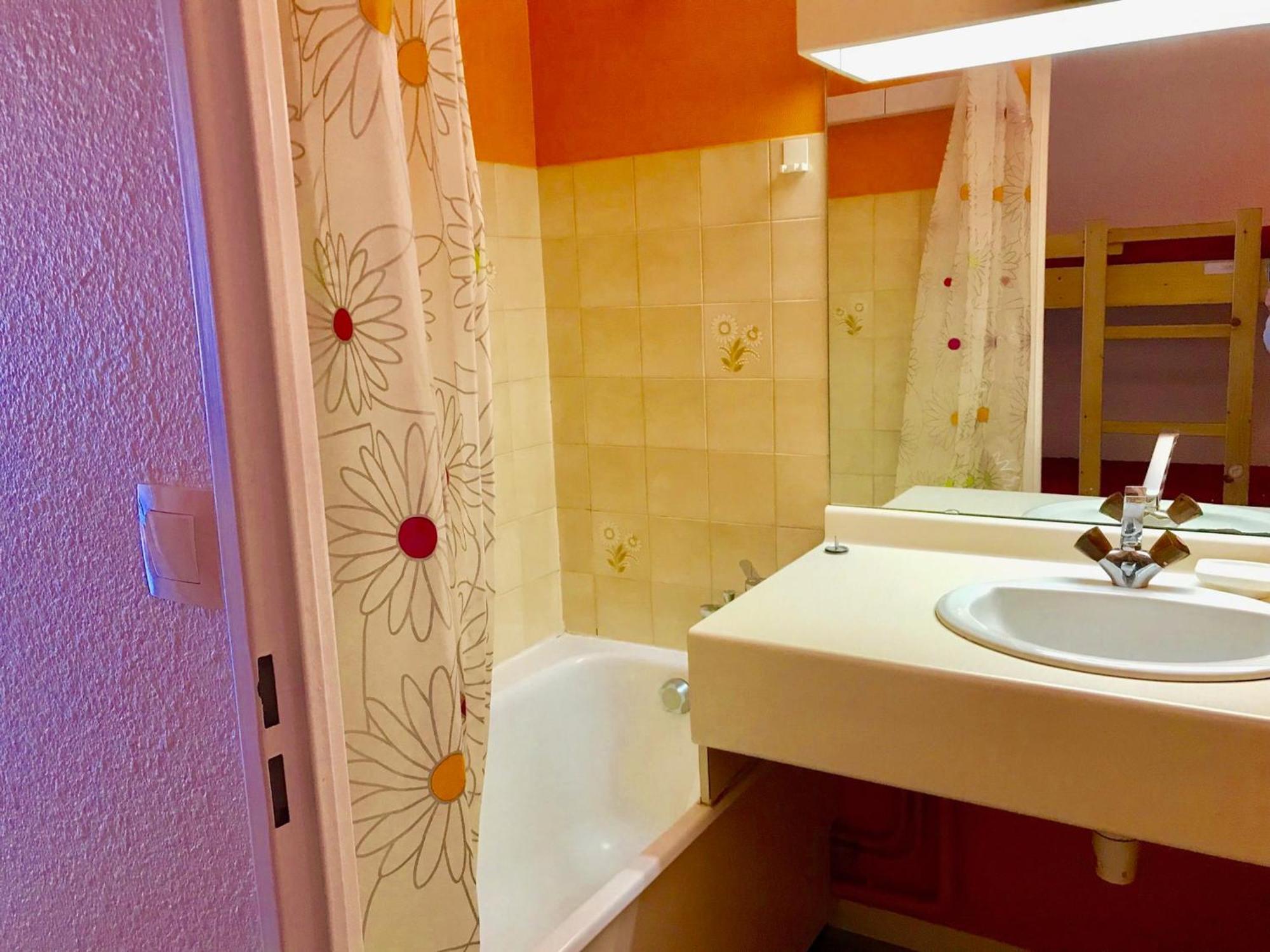 Studio Cabine Avec Balcon Proche Centre Et Pistes, Parking Et Navette Gratuite - Fr-1-515-98 فيلارد دي لانس المظهر الخارجي الصورة